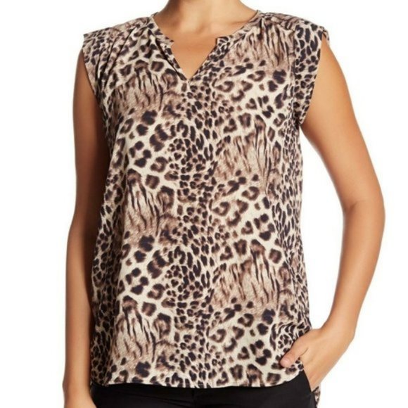 NWT Pleione animal print v-neck sleeveless top size S (141) - Picture 1 of 12